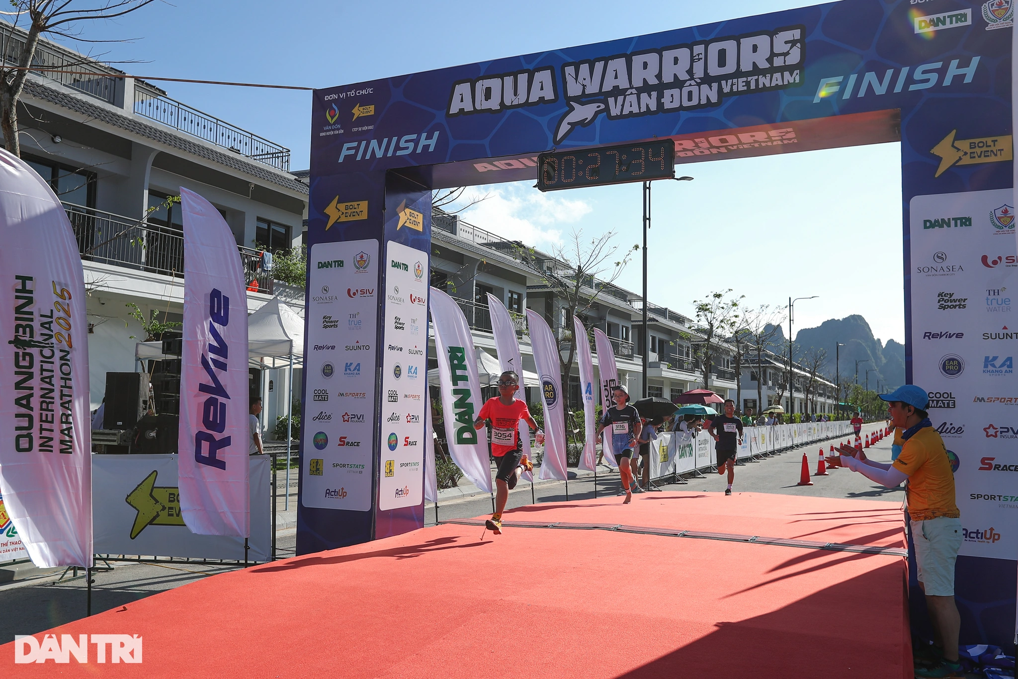 1.200 vận động viên sẵn sàng cho giải Aquathlon Vân Đồn