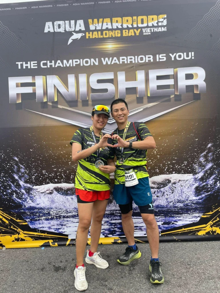 Hai vợ chồng và con trai 8 tuổi cùng tranh tài ở Aqua Warriors Halong Bay