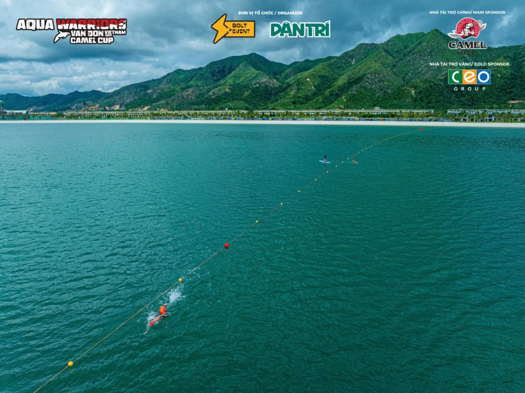 Aqua Warriors Vân Đồn 2025 - Camel Cup: Ban tổ chức kiểm tra an toàn đường bơi